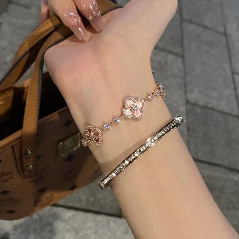 Diamantblütenarmband